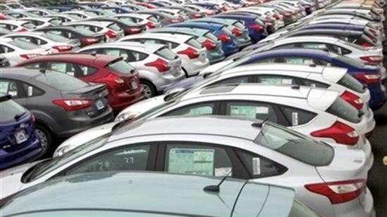 Thị trường ôtô của Nga tụt dốc do các biện pháp trừng phạt