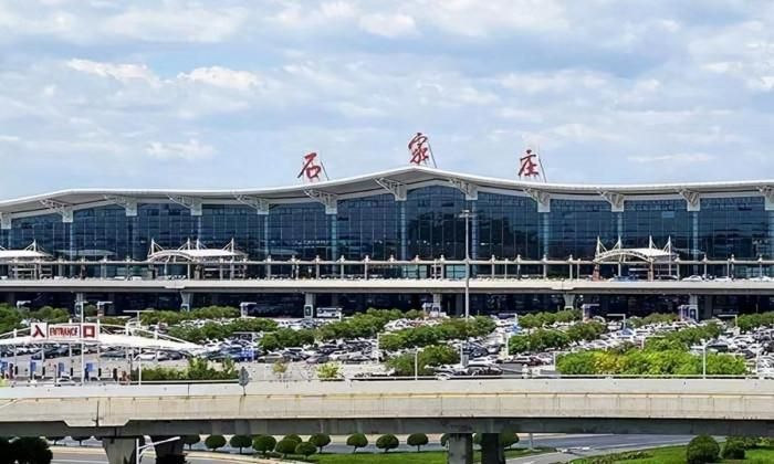 Xuất hiện vật thể lạ làm gián đoạn hoạt động hàng không tại Trung Quốc