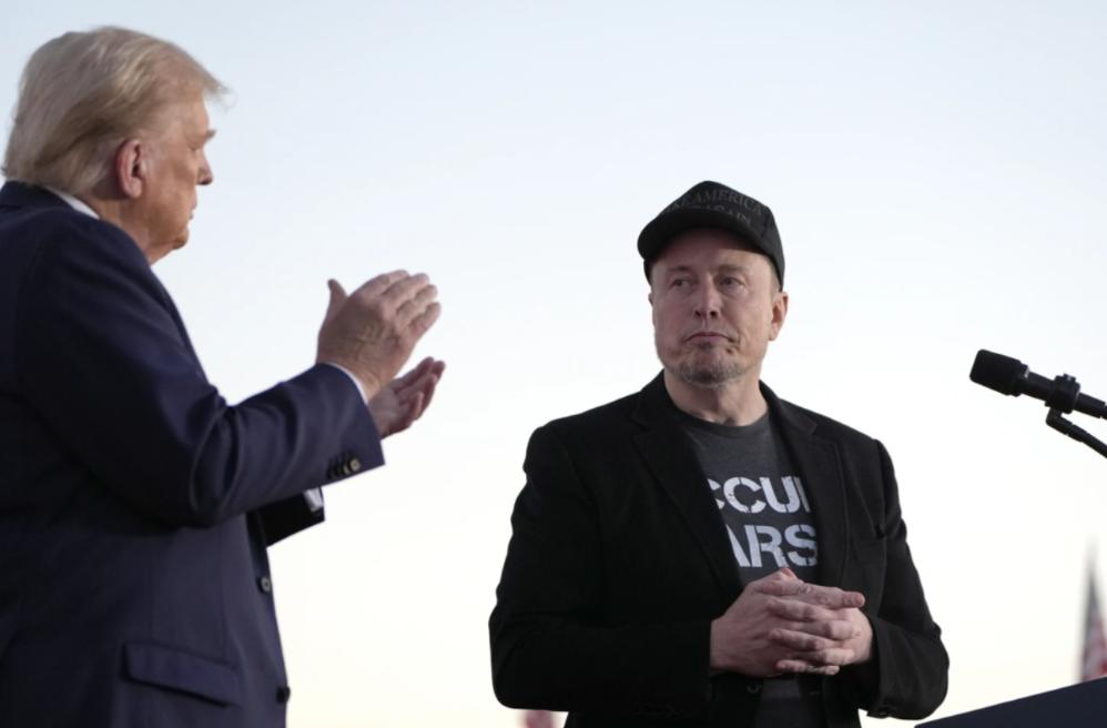 Nền dân chủ Mỹ rung chuyển vì Tổng thống Trump và tỷ phú Elon Musk