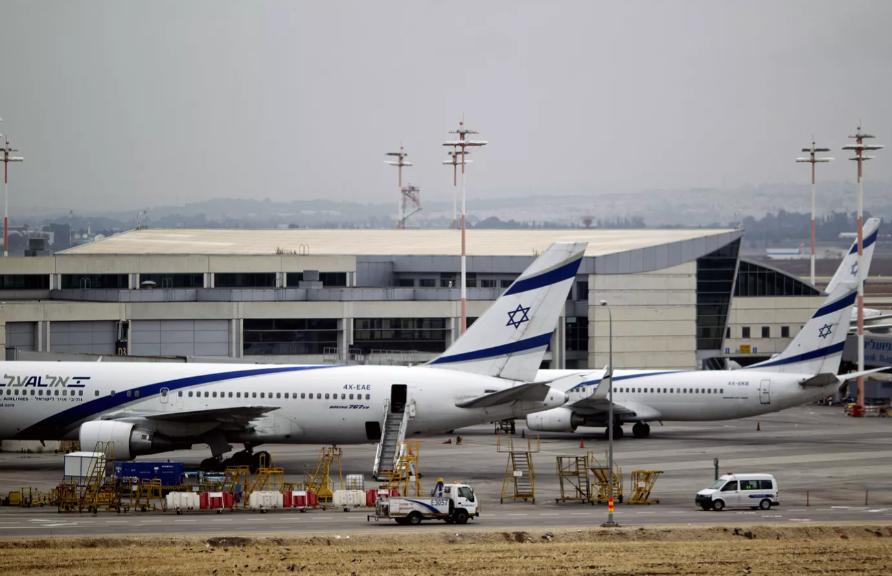 Lực lượng Houthis tuyên bố đã tấn công sân bay Tel Aviv và tàu sân bay Mỹ