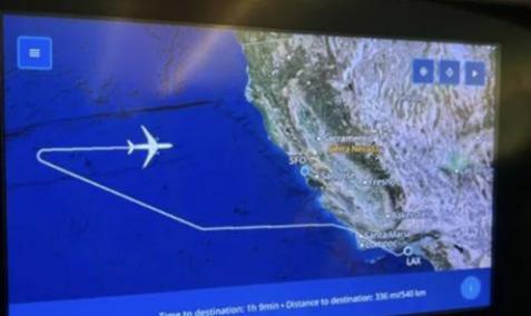 Máy bay Boeing 787 bay từ Mỹ đến Trung Quốc phải quay đầu vì phi công quên hộ chiếu