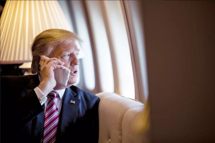 Nhóm thân cận khuyên ông Trump không nên vội gọi điện cho Tổng thống Putin