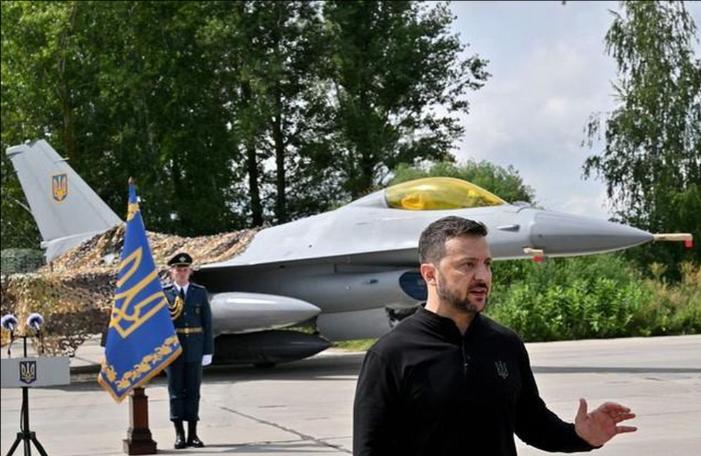 F-16 Ukraine đối mặt với mối đe dọa lớn từ S-400 Nga
