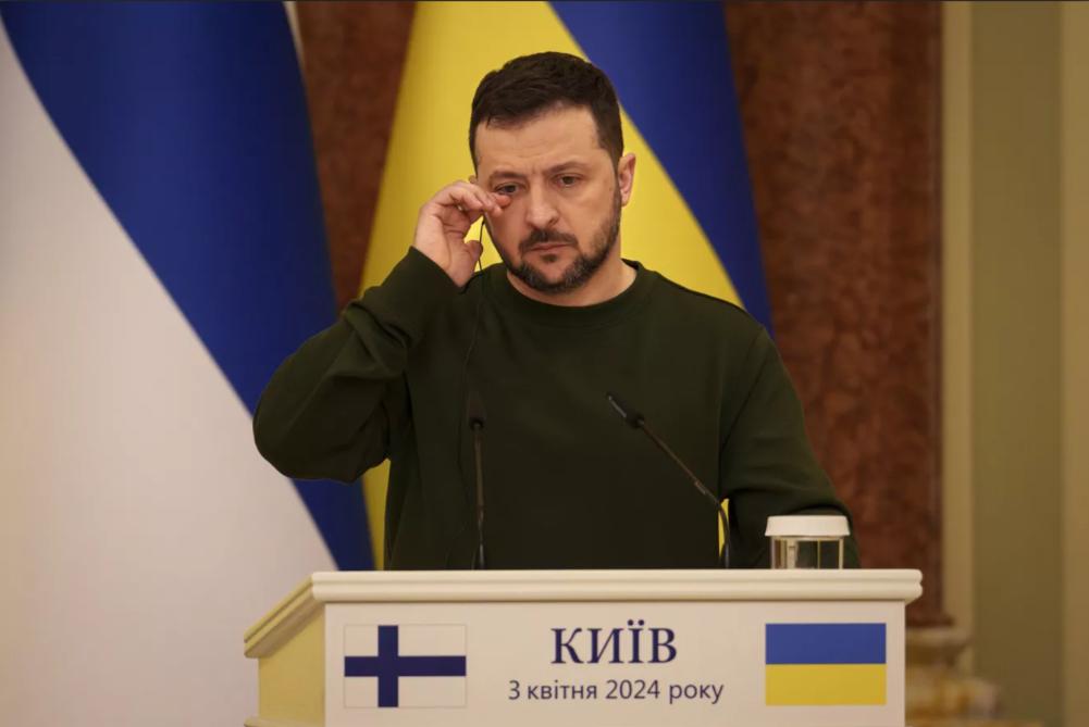 Chuyên gia: Hành động của Kiev và châu Âu nhằm phá hoại mọi giải pháp hòa bình