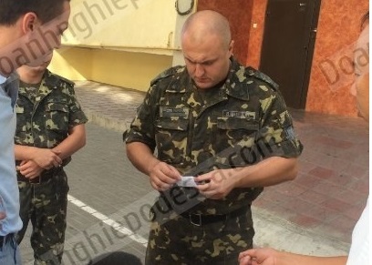 Ukraina gọi người gốc Việt nhập ngũ