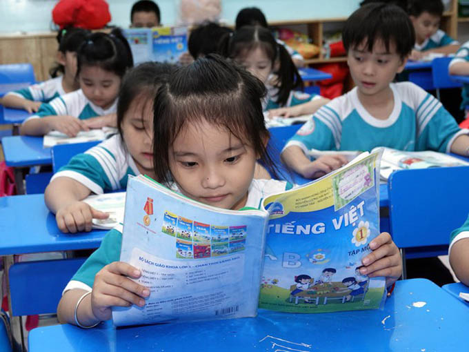 Bộ GD-ĐT nói gì về khoản vay 16 triệu USD làm sách giáo khoa?