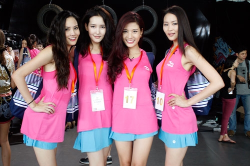 Những hình ảnh mới nhất của các người đẹp Việt Nam tại cuộc thi Siêu mẫu châu Á 2013