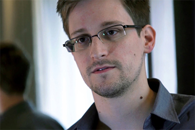 Edward Snowden quyết định sẽ định cư ở Nga