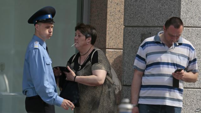 Olympic Sochi sẽ giúp người Nga bỏ rượu và thuốc lá?