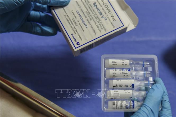 Nga khẳng định vaccine Sputnik V an toàn để tiêm mũi tăng cường