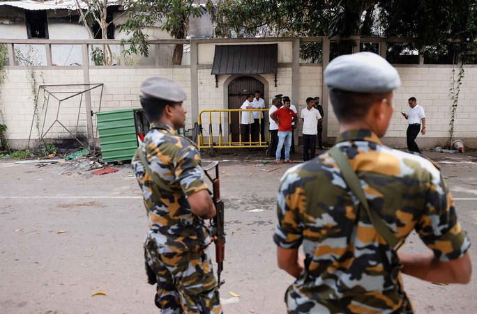 Sri Lanka rơi vào khủng hoảng trầm trọng