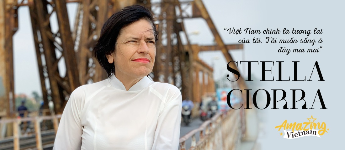 'Đánh rơi trái tim' ở Hà Nội 25 năm trước, người phụ nữ gốc Anh tâm sự: 'Nhiều người Việt không thể hiểu nổi, vì sao tôi sang đây và muốn sống trọn đời'