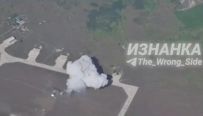 Những chiếc Su-27 cuối cùng của Ukraine dần rơi rụng