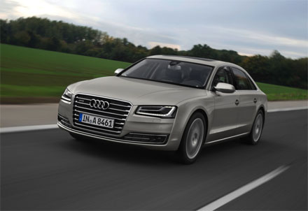 Audi A8L W12 Exclusive – đỉnh cao của Bốn vòng tròn