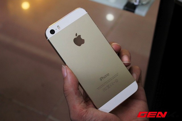 Apple bắt đầu bán phiên bản iPhone 5s 
