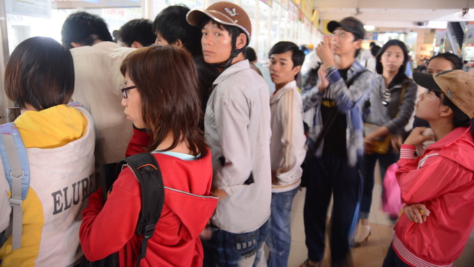 Nghỉ tết 9 ngày: dân mừng, doanh nghiệp lo trở tay không kịp