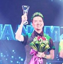 Đàm Vĩnh Hưng đăng quang “Bài hát yêu thích nhất” trong năm 2013