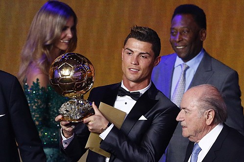 Truyền thông Tây Ban Nha chia rẽ vì Ronaldo chiến thắng