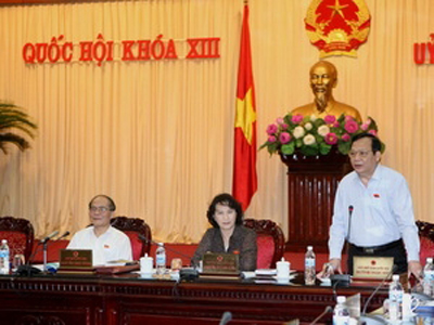 Thống nhất thay chứng minh thư bằng thẻ căn cước công dân