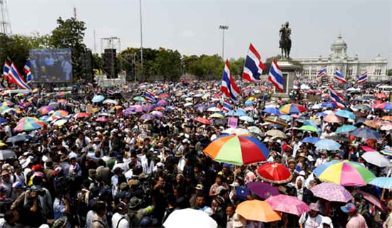 Thái Lan: Nổ bom sát đoàn người biểu tình tại Bangkok