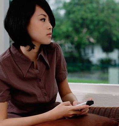 Đại gia bắt vợ ăn cơm thừa, canh cặn