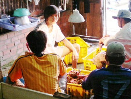 Thương lái Trung Quốc lại 