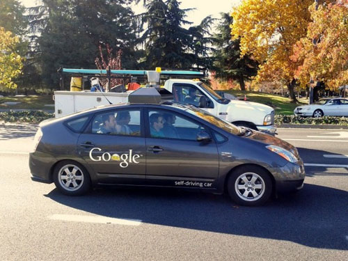 Công nghệ xe tự lái của Google có thể xử lý những trường hợp giao thông phức tạp
