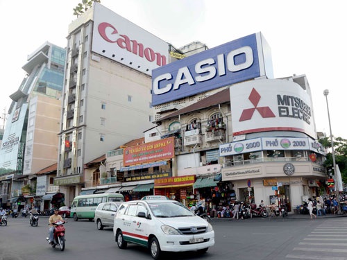 Các ‘ông lớn’ nước ngoài chi phối 90% thị trường quảng cáo Việt Nam