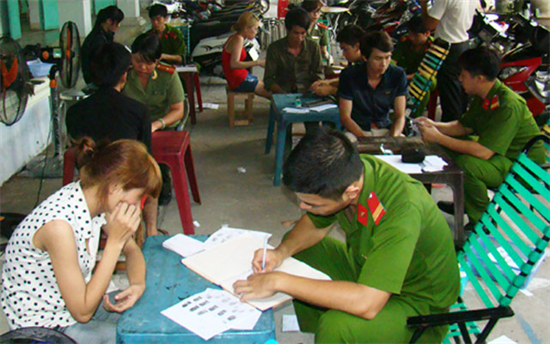 Xử lý hình sự 753 người đập phá ở Bình Dương