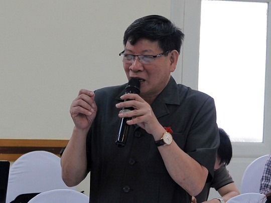 'Người Việt bị ép thừa nhận Hoàng Sa của TQ khi nhập cảnh'