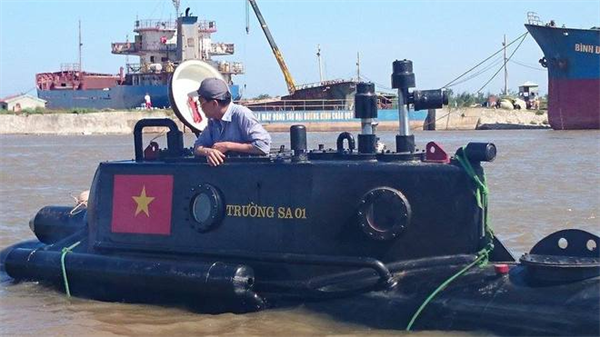 Tàu ngầm Trường Sa mini lần đầu thử nghiệm trên biển Đông