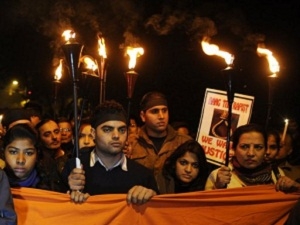 Bạn trai của nữ sinh bị hiếp dâm tập thể lên tiếng