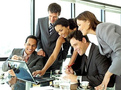 Trông 'Tây' lại nghĩ về... 'mình'