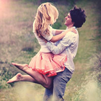 Yêu đi, chuyện khác tính sau