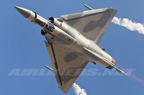 Tiêm kích Mirage-2000 “lỡ hẹn” với Việt Nam luyện không chiến