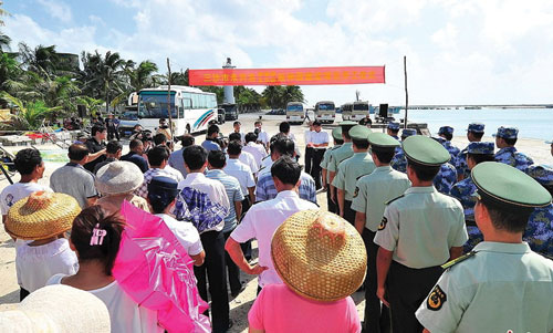 Trung Quốc sắp tung 200 tàu cá ra biển Đông