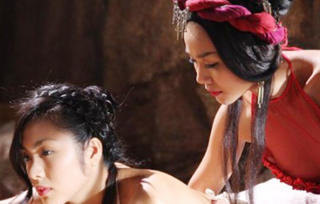 Thanh Hằng kể chuyện tình yêu đồng giới với Hà Tăng