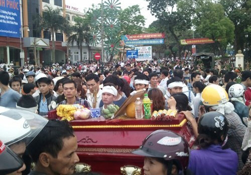'Vụ mang quan tài diễu phố không liên can đến con rể tôi'