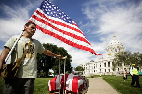 Vụ đánh bom Boston: Những người hùng thầm lặng