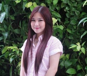 Hương Tràm: ‘Ai nghi ngờ tôi gọt cằm có thể kiểm tra’