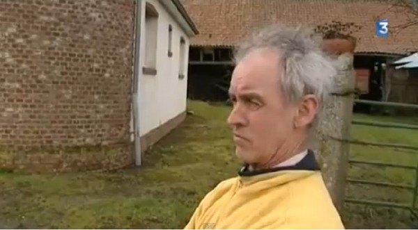 Nhập viện vì bị 