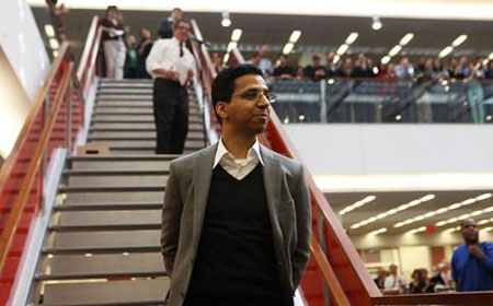 Giới luật gia nói về bí mật nguồn tin báo chí