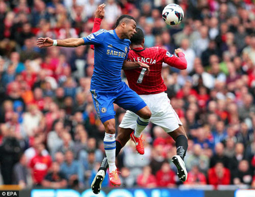 Chelsea quật ngã M.U ngay tại Old Trafford