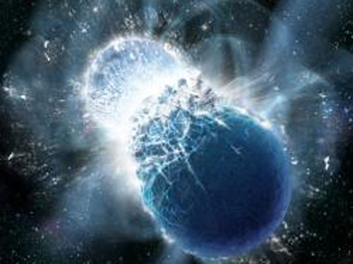 Hai ngôi sao phát nổ phun ra vàng