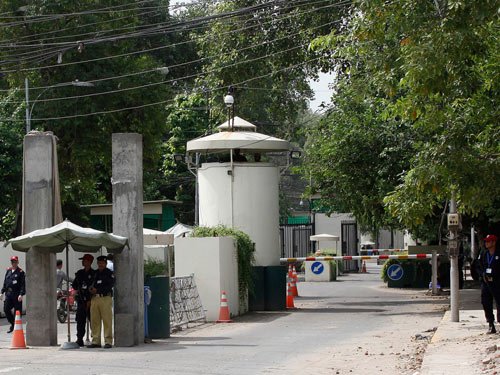 Mỹ mở cửa lại 18 phái bộ ngoại giao