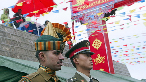 Trung - Ấn và kịch bản địa chính trị mới