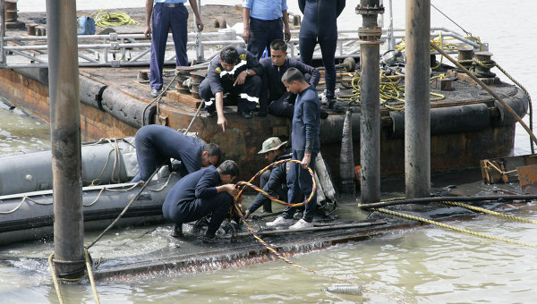 Chuyên gia Nga: Tai nạn tàu ngầm ở Ấn Độ có thể do lỗi của con người