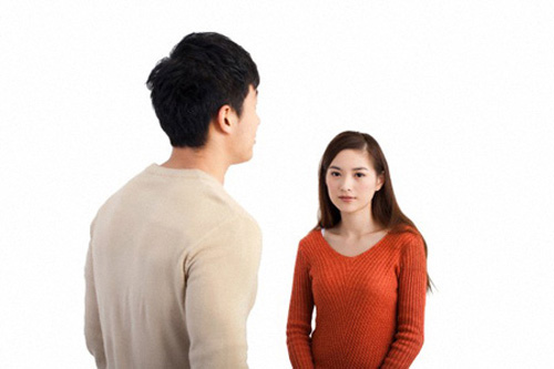 Nhìn thấy vợ cũ mà… thèm
