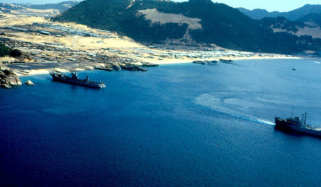 Nga và Việt Nam đã ký thỏa thuận chuyển giao trung tâm đào tạo tại Cam Ranh cho Hải quân Việt Nam