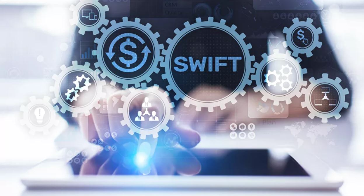 Điện Kremlin tin Nga có thể bị ngắt kết nối khỏi hệ thống SWIFT